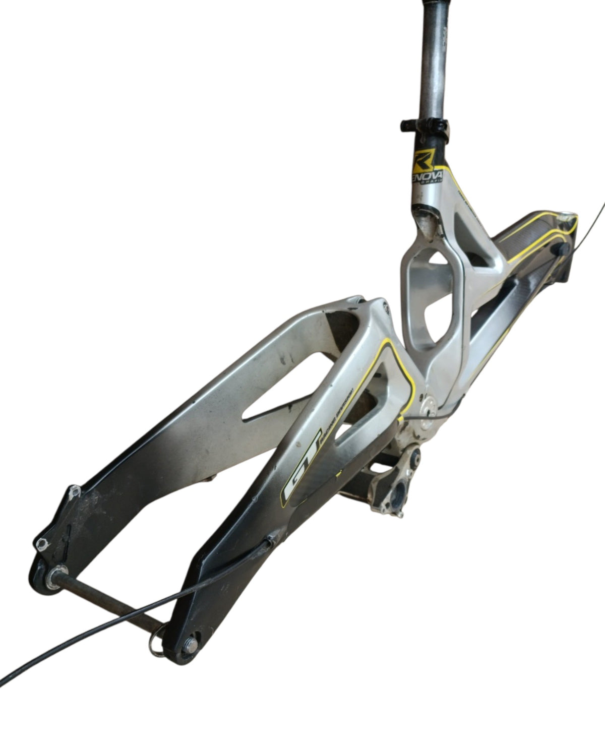 Quadro GT Fury Carbon 2012 26"/27.5" (Usado)