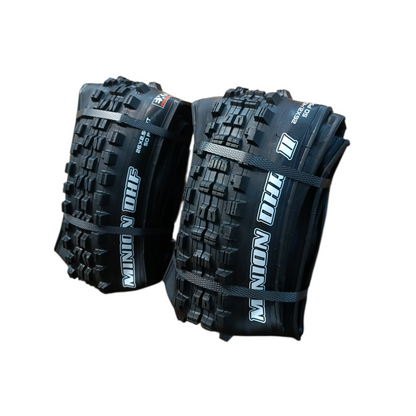 Par de Pneus Maxxis Minion EXO TR 26" DHF 2.50 e DHR II 2.40