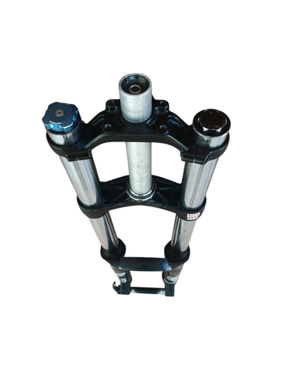 Suspensão Rock Shox Domain RC 26" (Usado)