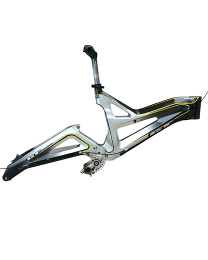 Quadro GT Fury Carbon 2012 26"/27.5" (Usado)