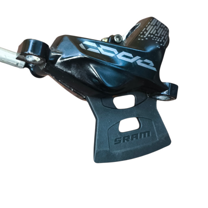 Par de freios Sram Code R 4 pistões (usado)