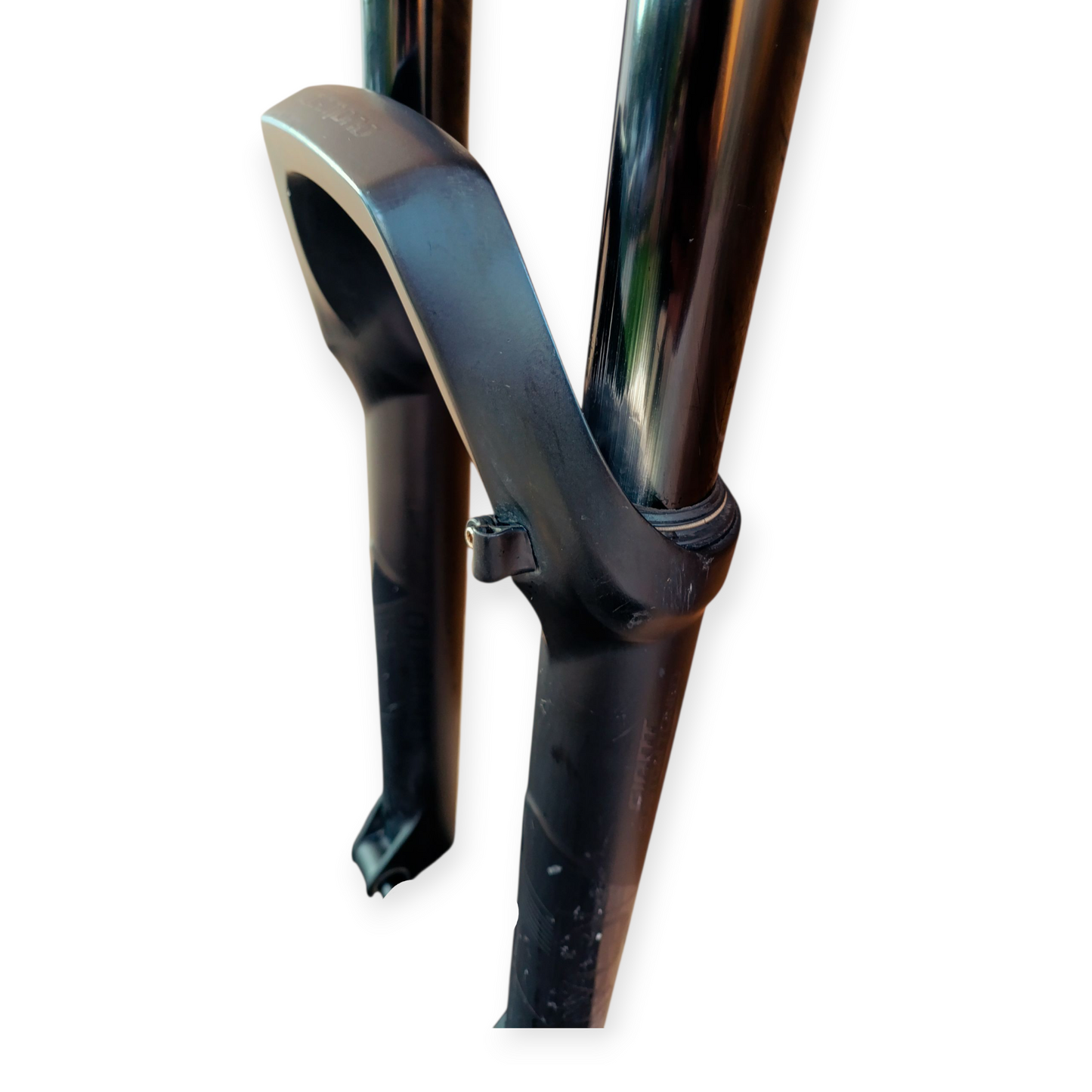 Suspensão DVO Diamond D2 Beryl (Usado)