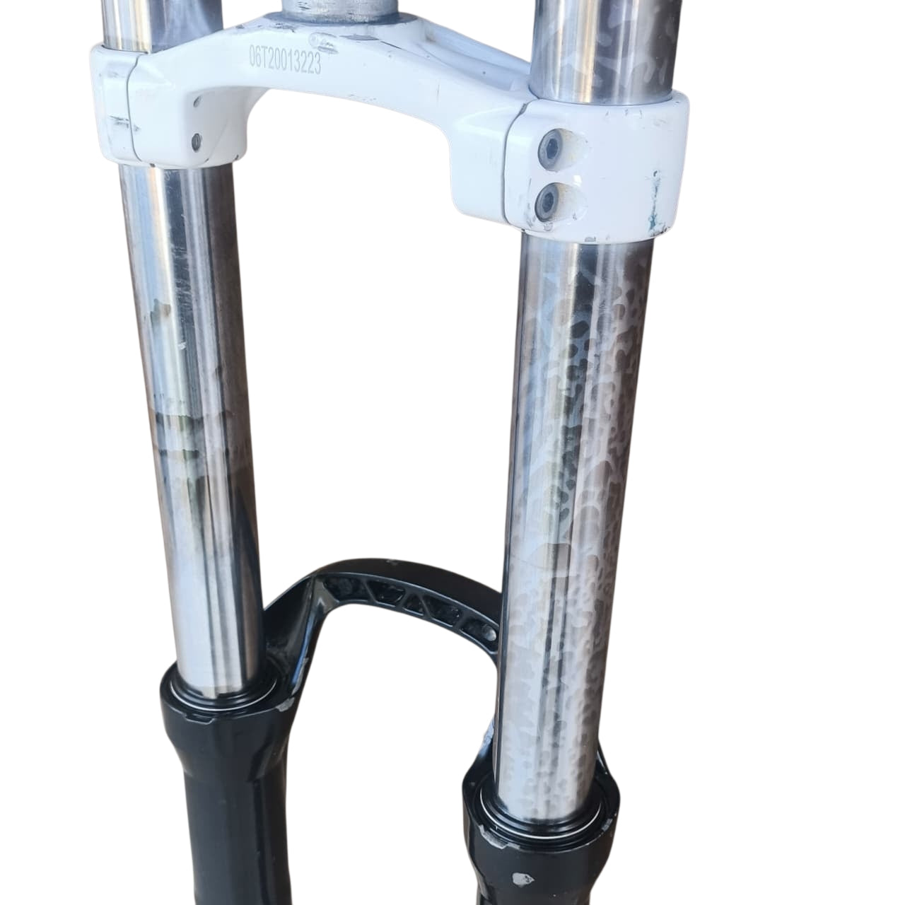 Suspensão Rock Shox Domain R 26" (Usado)